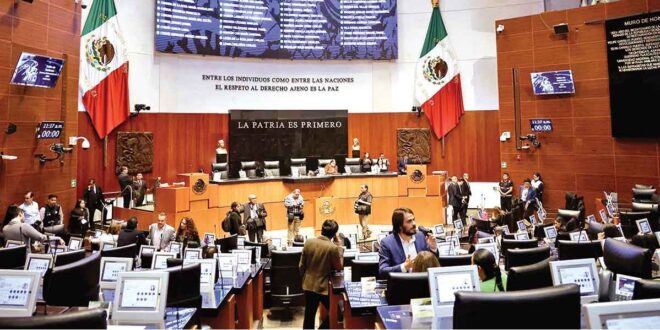 Hace senado gastos bajo el agua