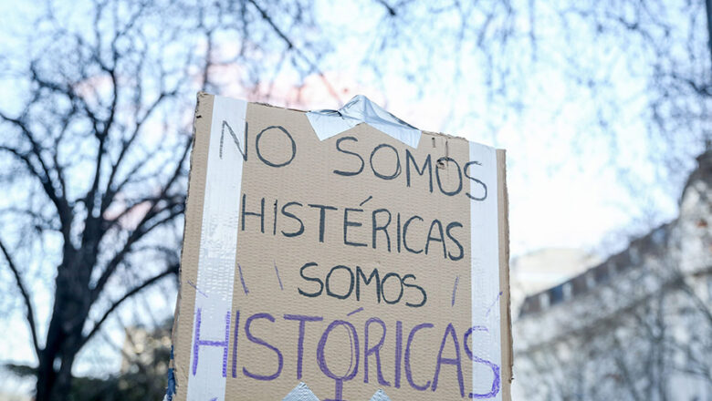 08 M, esa mano sí se ve