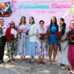 Festeja ayuntamiento de Vallarta a madres trabajadoras