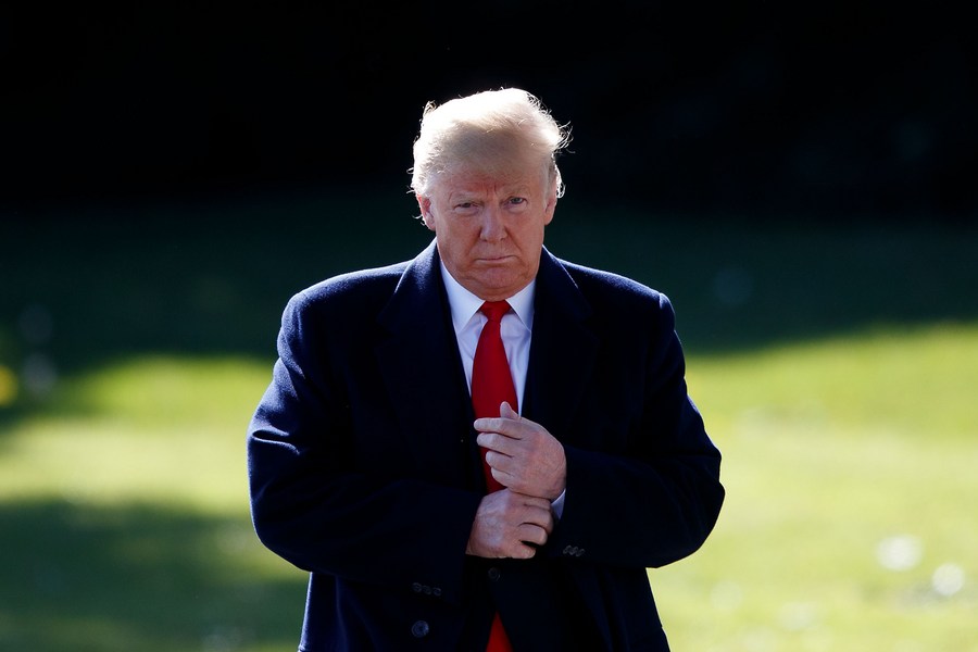 Destapa Trump a posibles sucesores