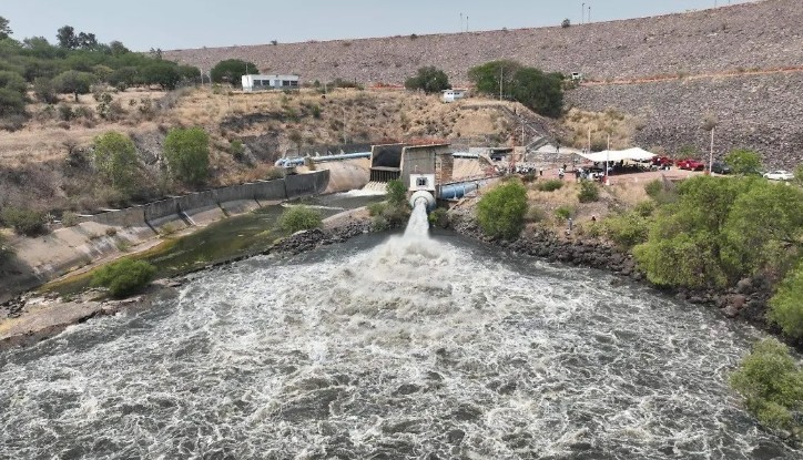 Guerra del agua y las gallinas de arriba