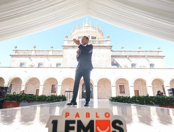 Rinde Pablo Lemus primer informe de gobierno