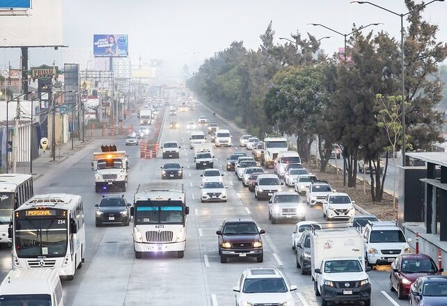 Reabren carriles centrales de carretera a Chapala