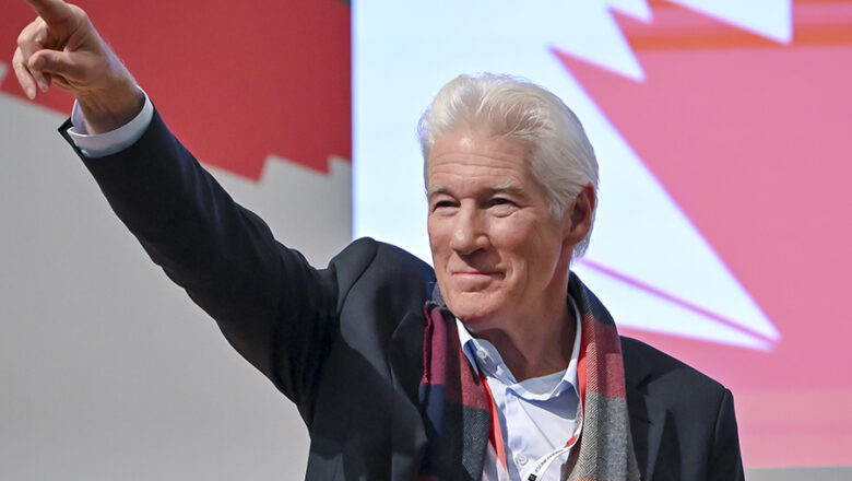 Muestra Richard Gere su activismo por el planeta
