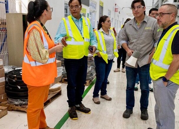 Fortalece IDEFT vínculo con empresa líder en movilidad eléctrica