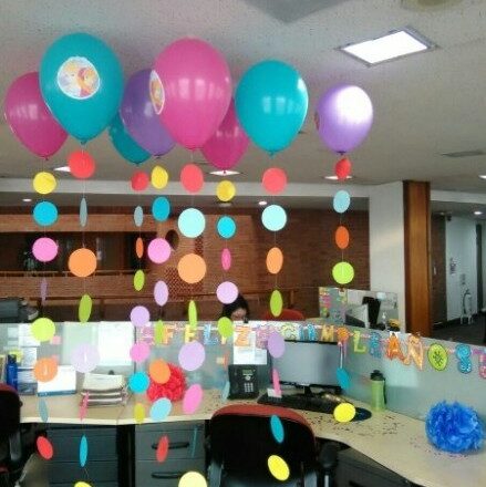 Descanso o pago doble en cumpleaños, propone Morena