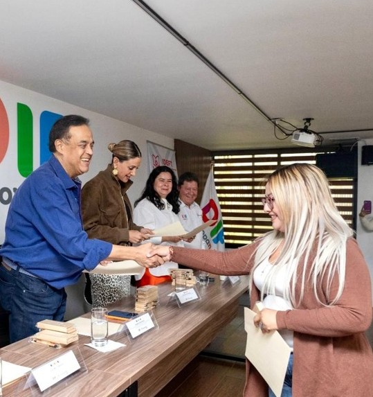 Certifica IDEFT a DIF Zapopan para mejorar atención ciudadana