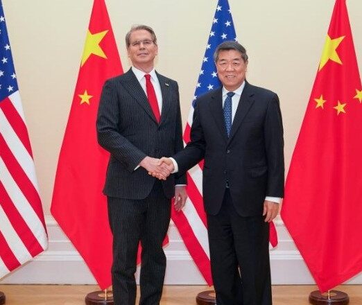 China y EU sostienen conversaciones sobre temas comerciales
