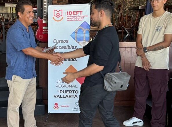 Fortalece IDEFT calidad de servicios turísticos en Vallarta
