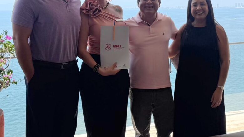Firma IDEFT alianza con sector de condominios en Vallarta
