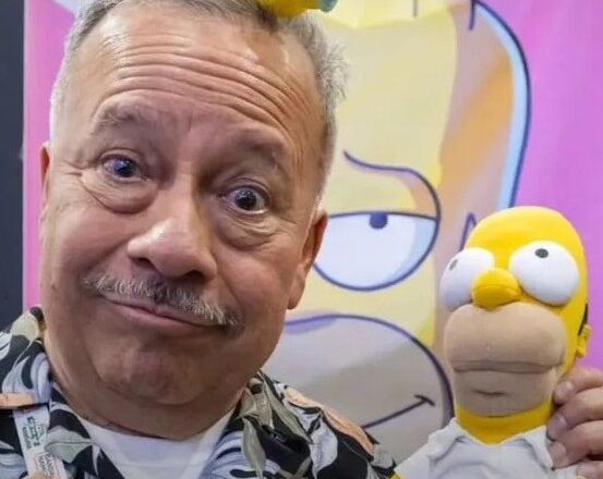 Humberto Vélez y los Simpson