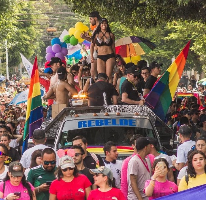 Reportan éxito en la Marcha del Orgullo 2026