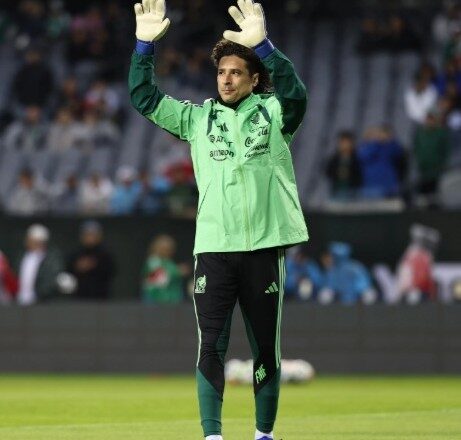 Confirma Memo Ochoa su adiós del futbol