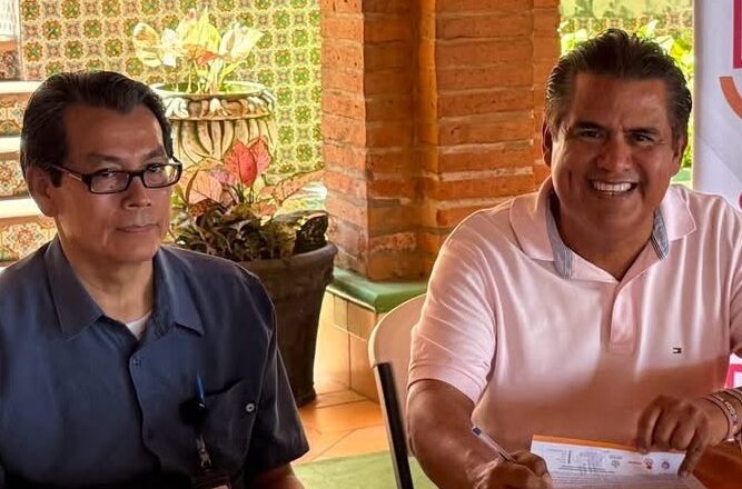Firma IDEFT alianza con hoteles de Puerto Vallarta