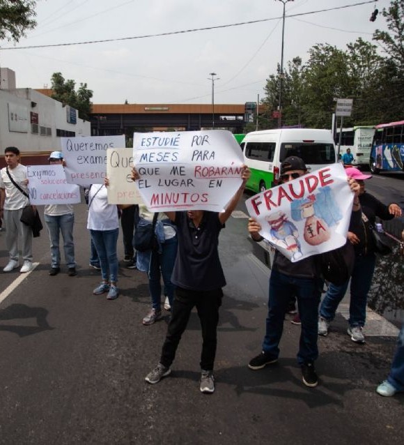 UNAM reprobada en su examen de admisión