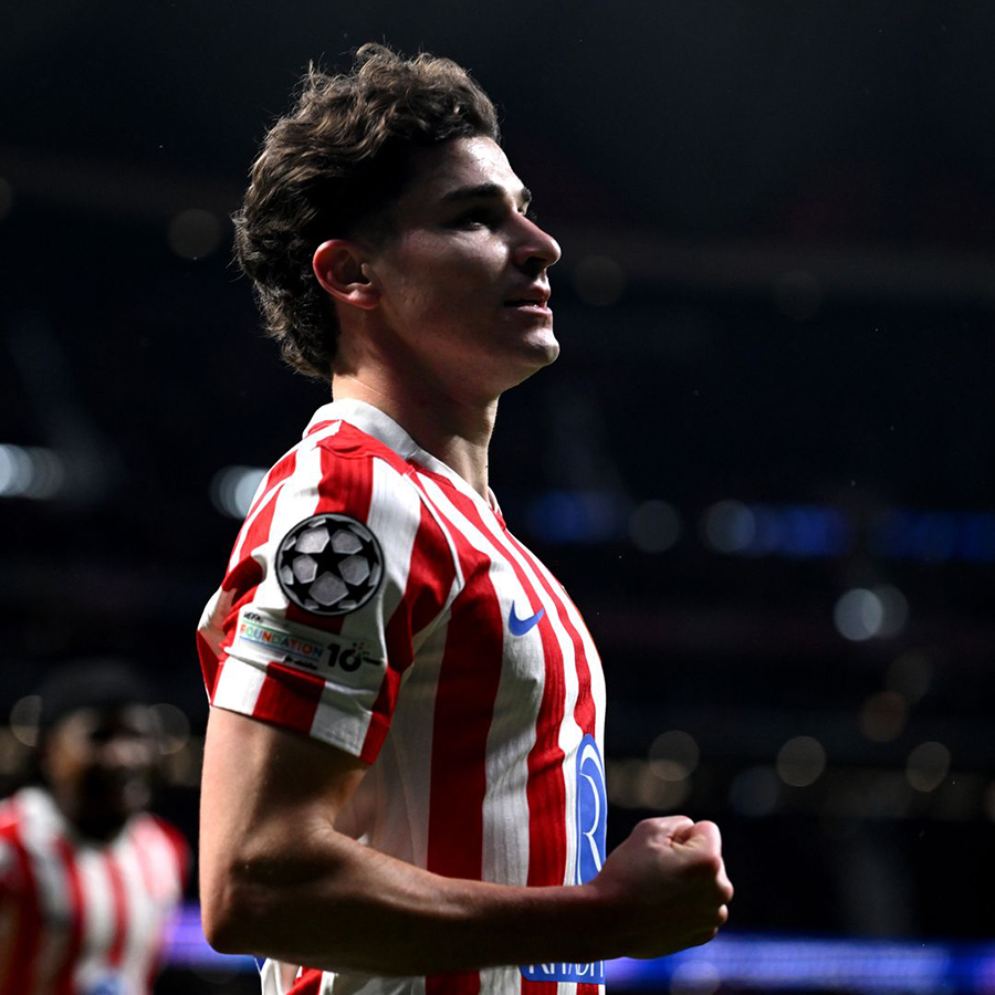 La novela de Julián Álvarez y el Barca