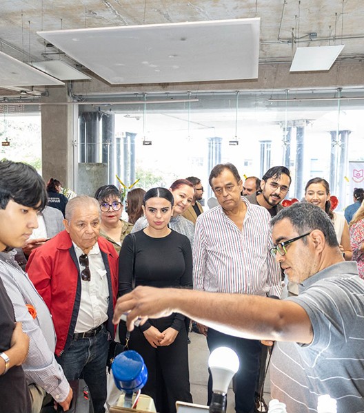 Más de 200 historias de esfuerzo en IDEFT Zapopan