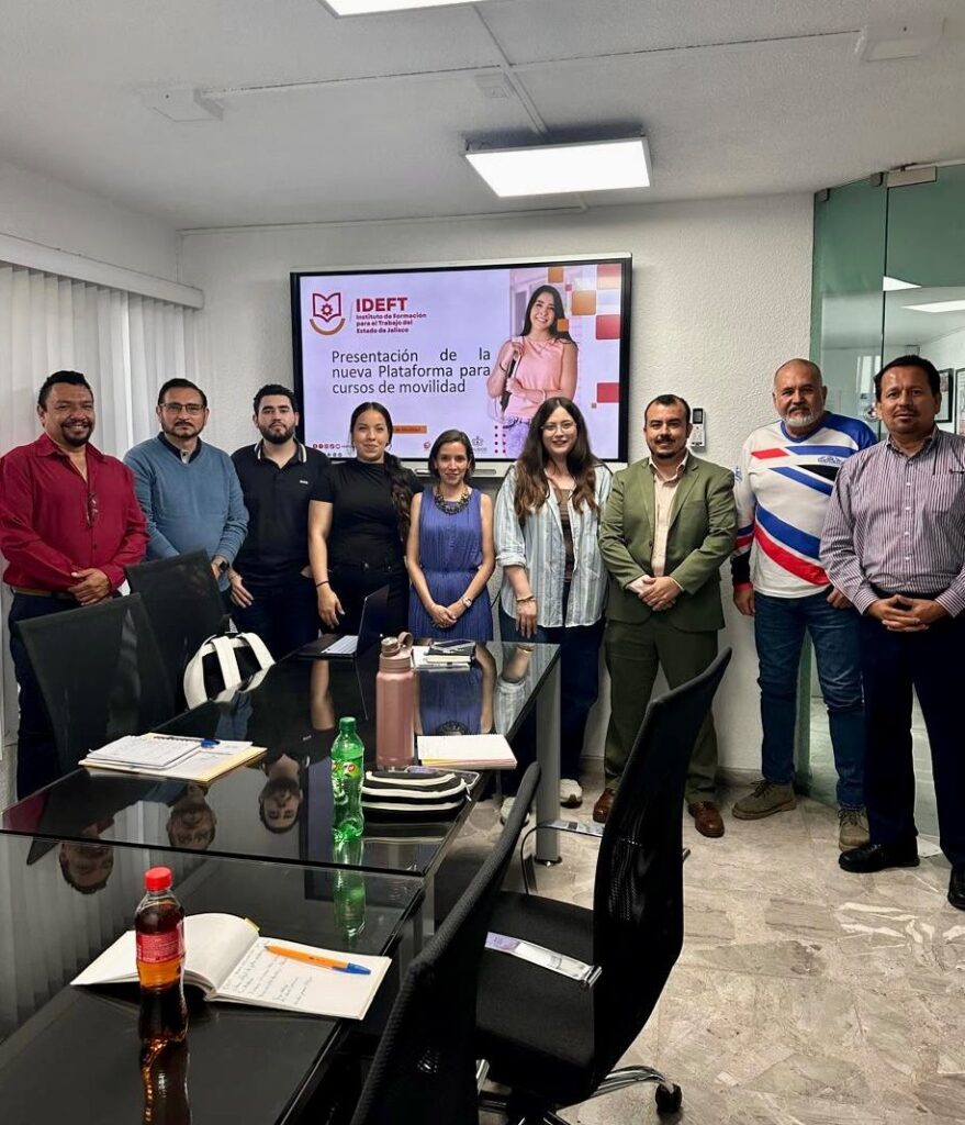 Fortalece IDEFT capacitación en movilidad