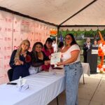 Entrega IDEFT constancias de capacitación en Zapotlanejo