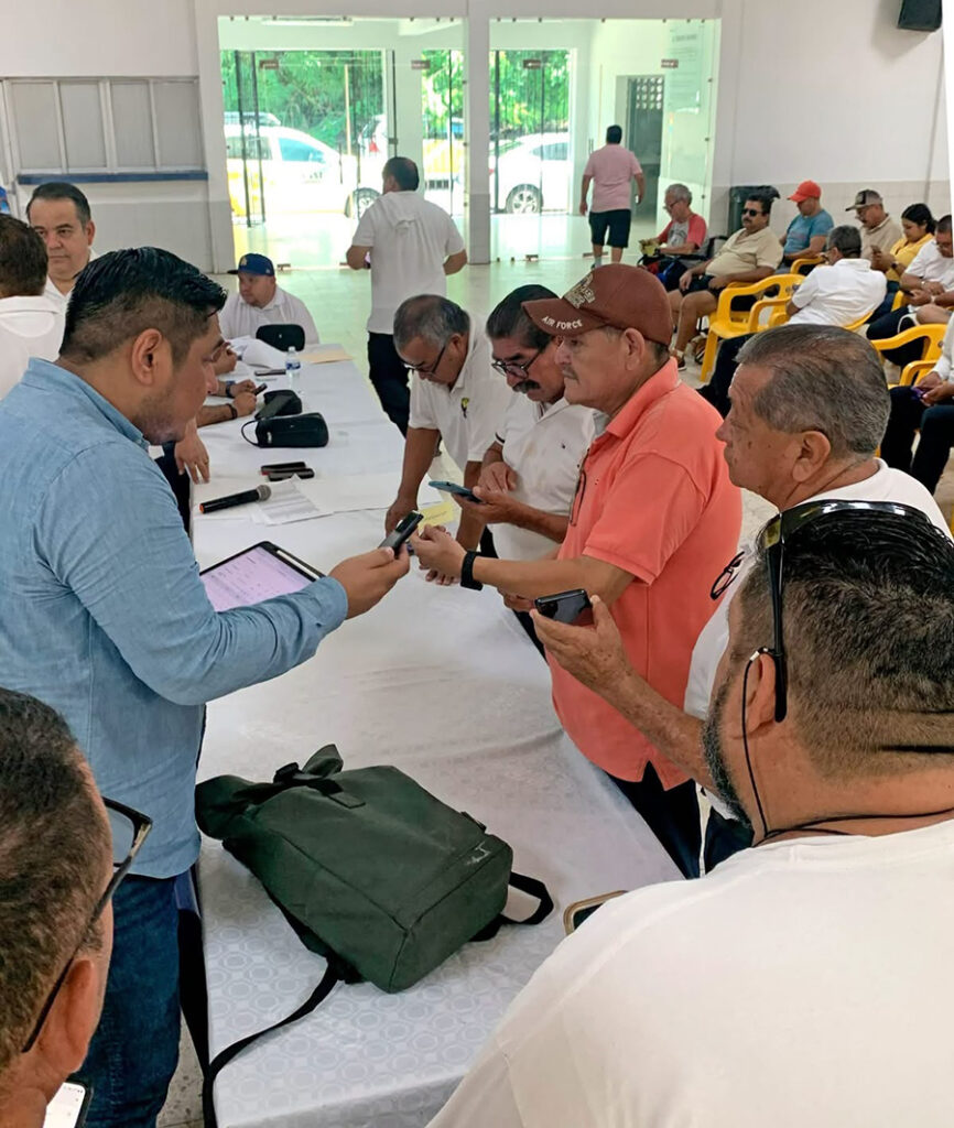 Fortalece IDEFT empleabilidad de conductores en Vallarta