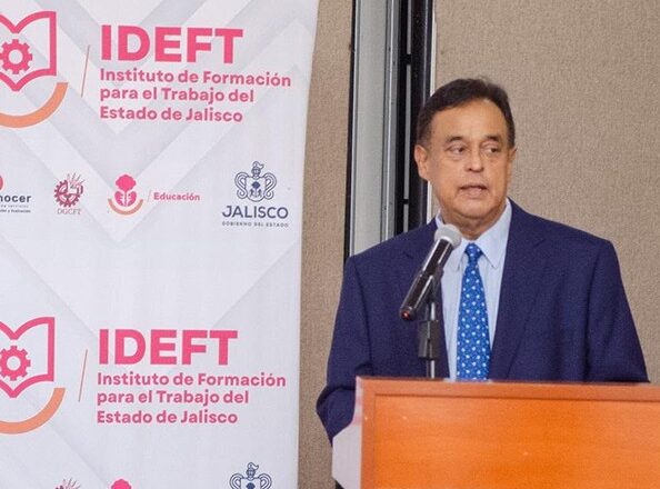 Fortalece IDEFT capacitación de trabajadores del Congreso
