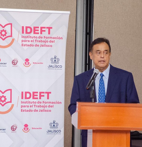 Fortalece IDEFT capacitación de trabajadores del Congreso