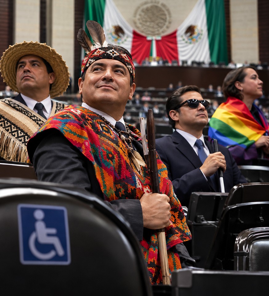 Simulan diputados ser indígenas para llegar a la cámara