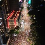 Miles celebran en Sao Paulo la reelección de Lula