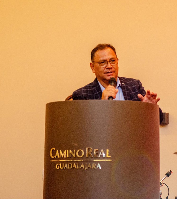 Impulsa IDEFT especialización en industria tequilera